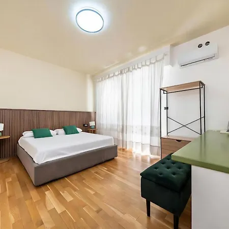 I Like 2 Apartment *