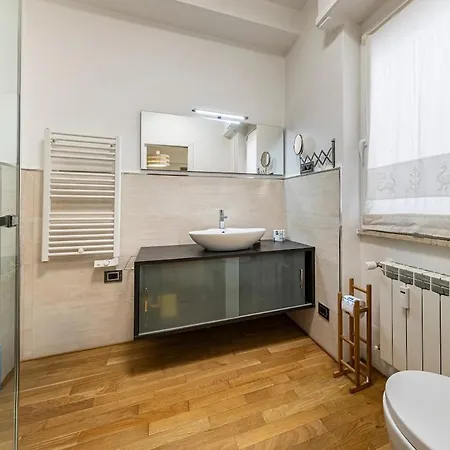 I Like 2 Apartment